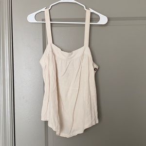 Sleeveless summer top!